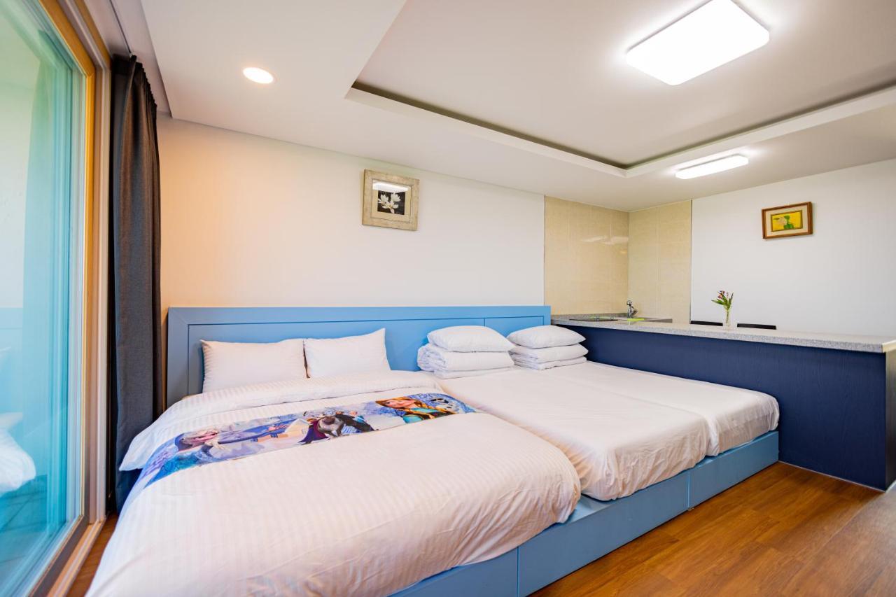 Jeju Arumdaun Resort Sihung-ni Exterior photo