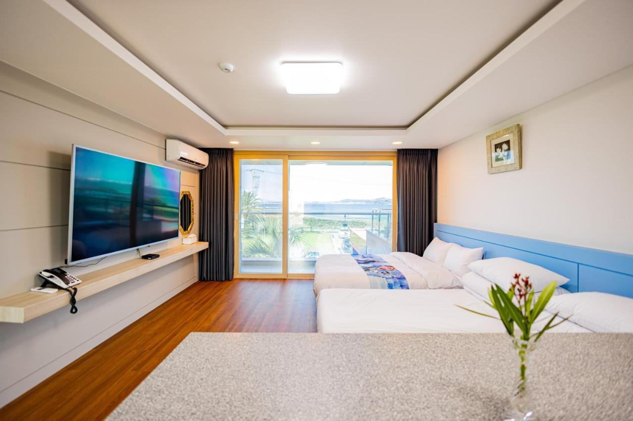 Jeju Arumdaun Resort Sihung-ni Exterior photo