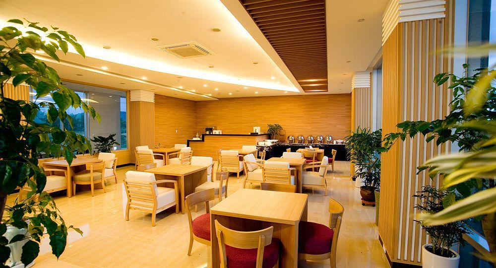 Jeju Arumdaun Resort Sihung-ni Exterior photo